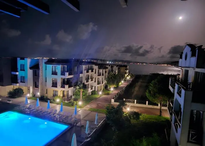 литорал 切尔诺莫雷茨